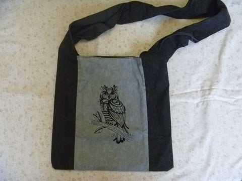 Black and Gray Owl Shoulder Bag